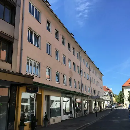 Daire Stadtoase Klagenfurt am Woerthersee
